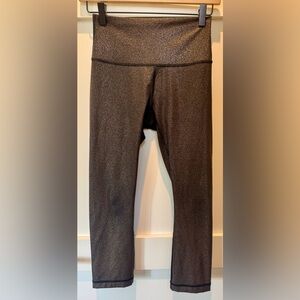 Lululemon Women's Leggings Wunder Under Crop High Rise Luminosity  Metallic Sz 4